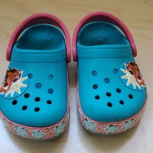 Light Up Moana Crocs clog